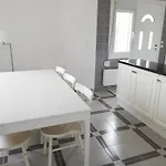 Moderna Cerca De La Playa Con Amplia Terraza - Es-373-7