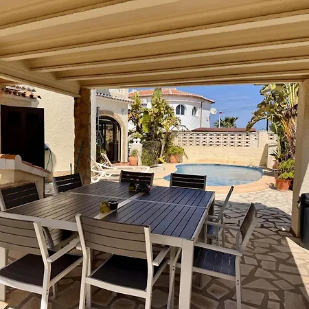 Willa Moderne Proche Avec Terrasse Spacieuse Denia